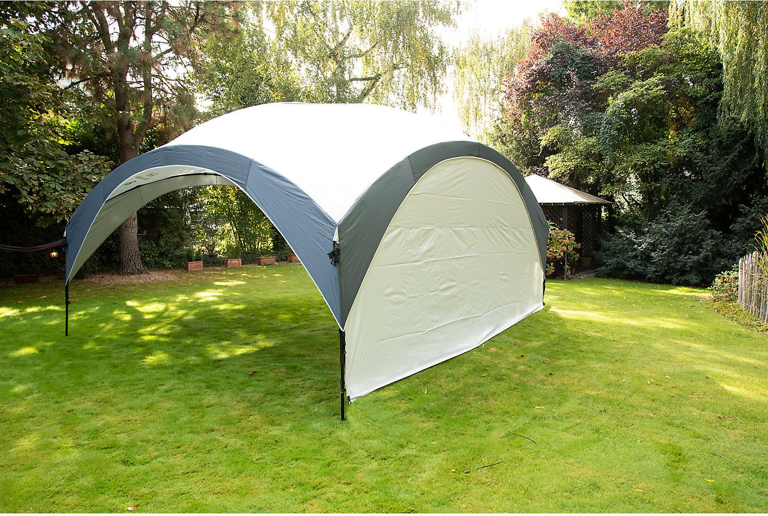 Coleman FastPitch Event Shelter Pro XL Sunwall