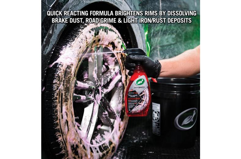 Turtle Wax Hybrid Solutions Hyper Foam Wheel Cleaner & Tyre Prep 680ml Turtle Wax Hybrid Solutions Hyper Foam Wheel Cleaner & Tyre Prep 680ml
