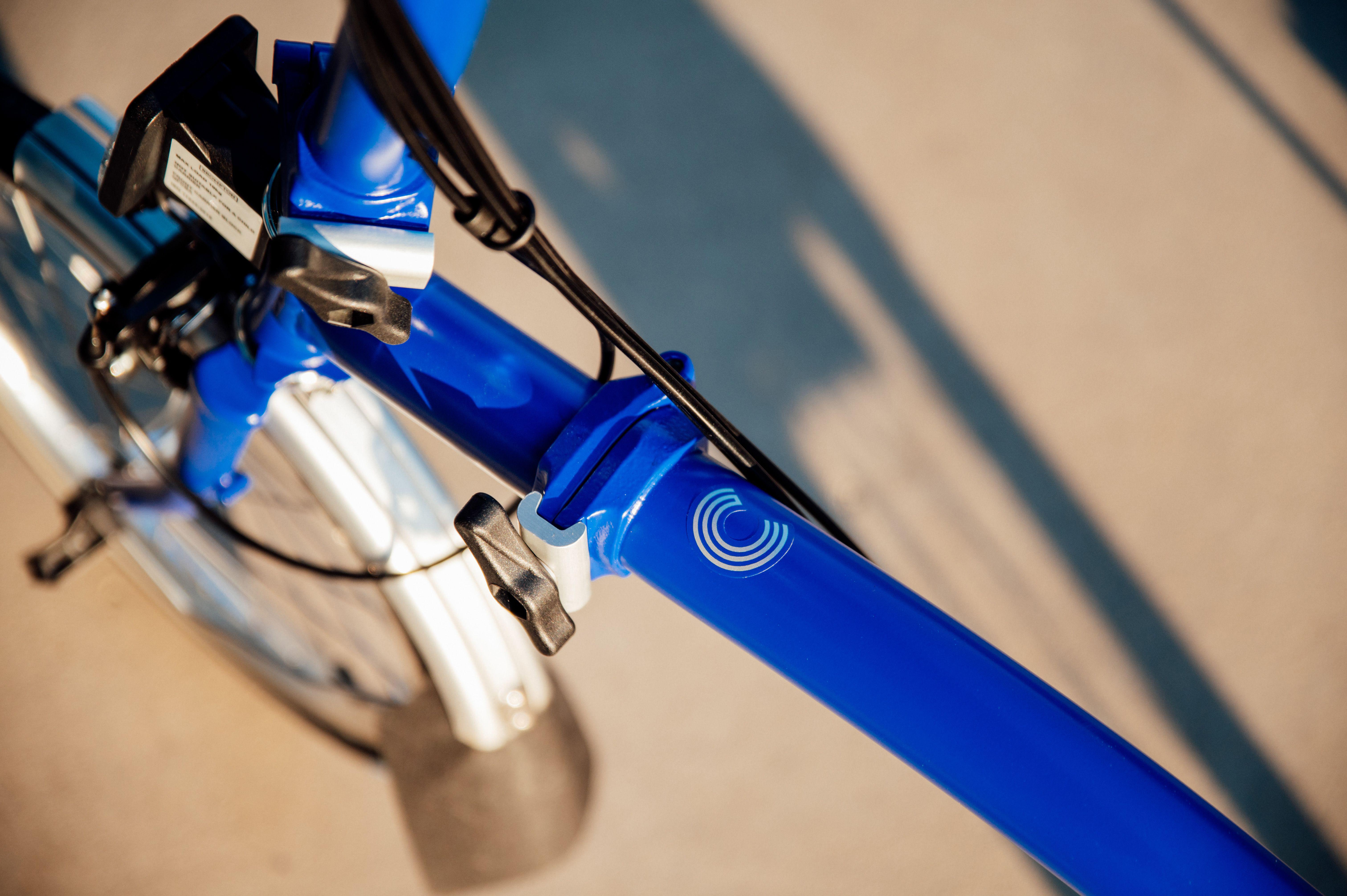 Ex-Display Brompton C Line Utility Mid Handlebar Folding Bike, Piccadilly Blue - 16" Wheel