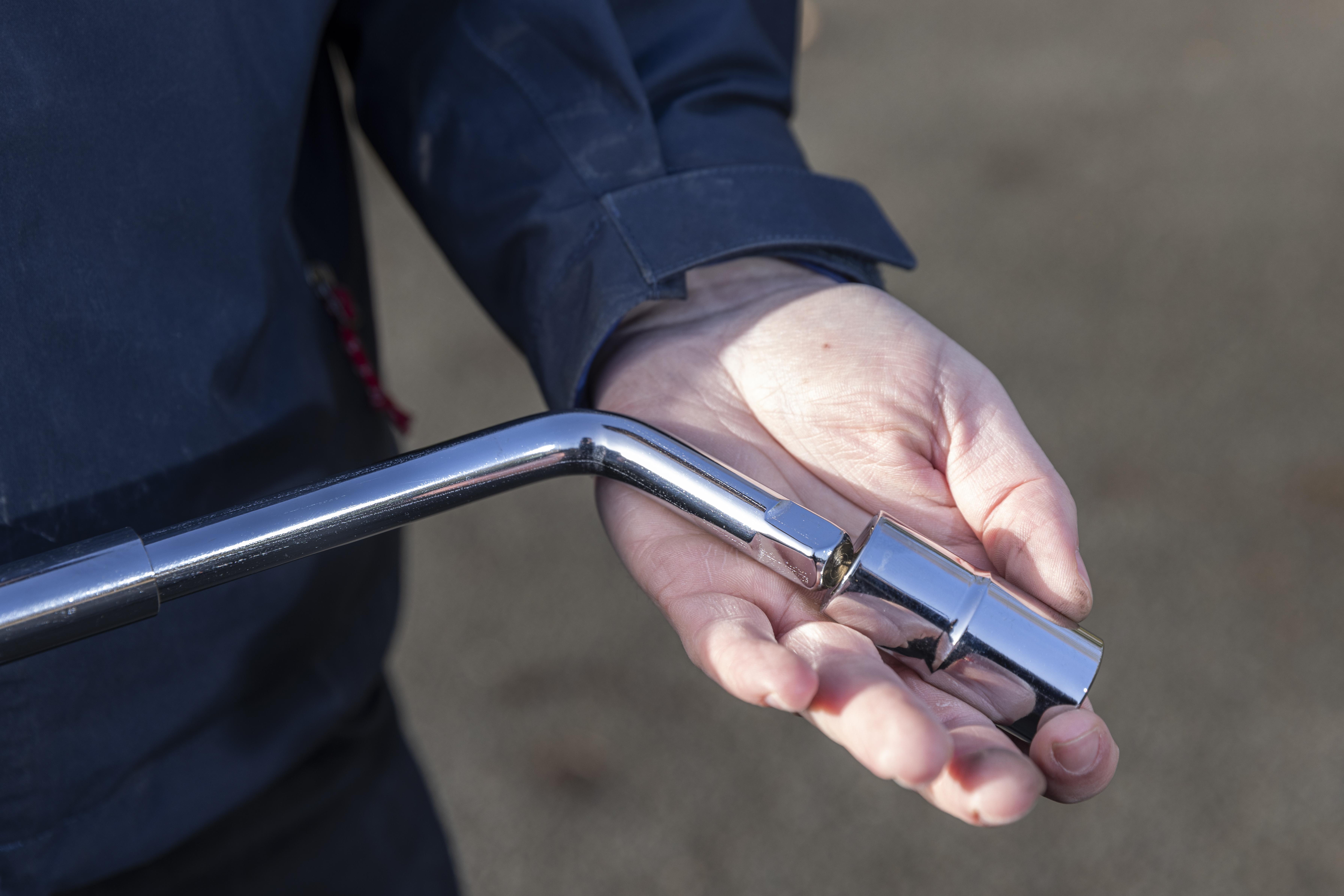 Halfords Extending Wheel Nut Wrench