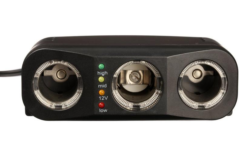 3 x 12V Power Sockets 3 x 12V Power Sockets