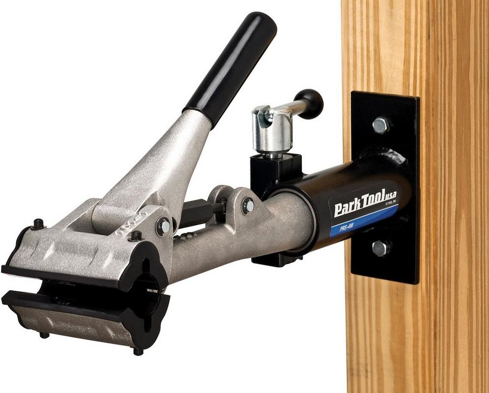 Halfords Park Tool Prs-4W-1 Deluxe Wall-Mount Repair Stand With 100-3C Clamp | Extra 8% off for BC Members