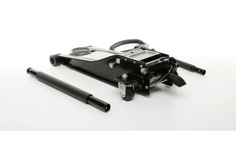 Halfords Advanced 3 Tonne Low Profile Trolley Jack Halfords Advanced 3 Tonne Low Profile Trolley Jack