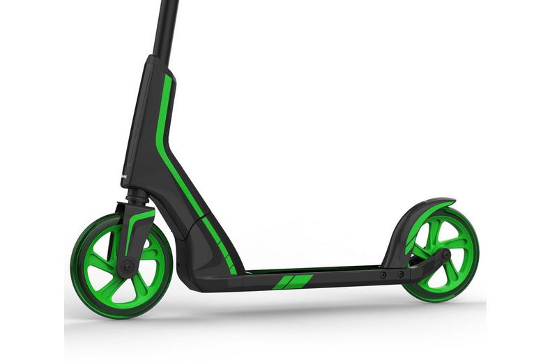 JD Bug Pro Commute 185 Scooter - Black/Green JD Bug Pro Commute 185 Scooter - Black/Green