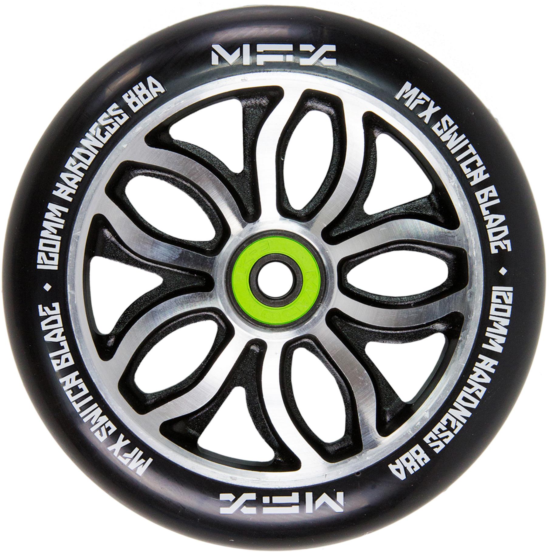 Halfords MFX R Willy S/Blade SIG 120mm Wheel - Blue | Pricematch, Extra 8% off for BC Members, Free Bike Health Check, Cycle2Work Scheme & 0% APR Finance.