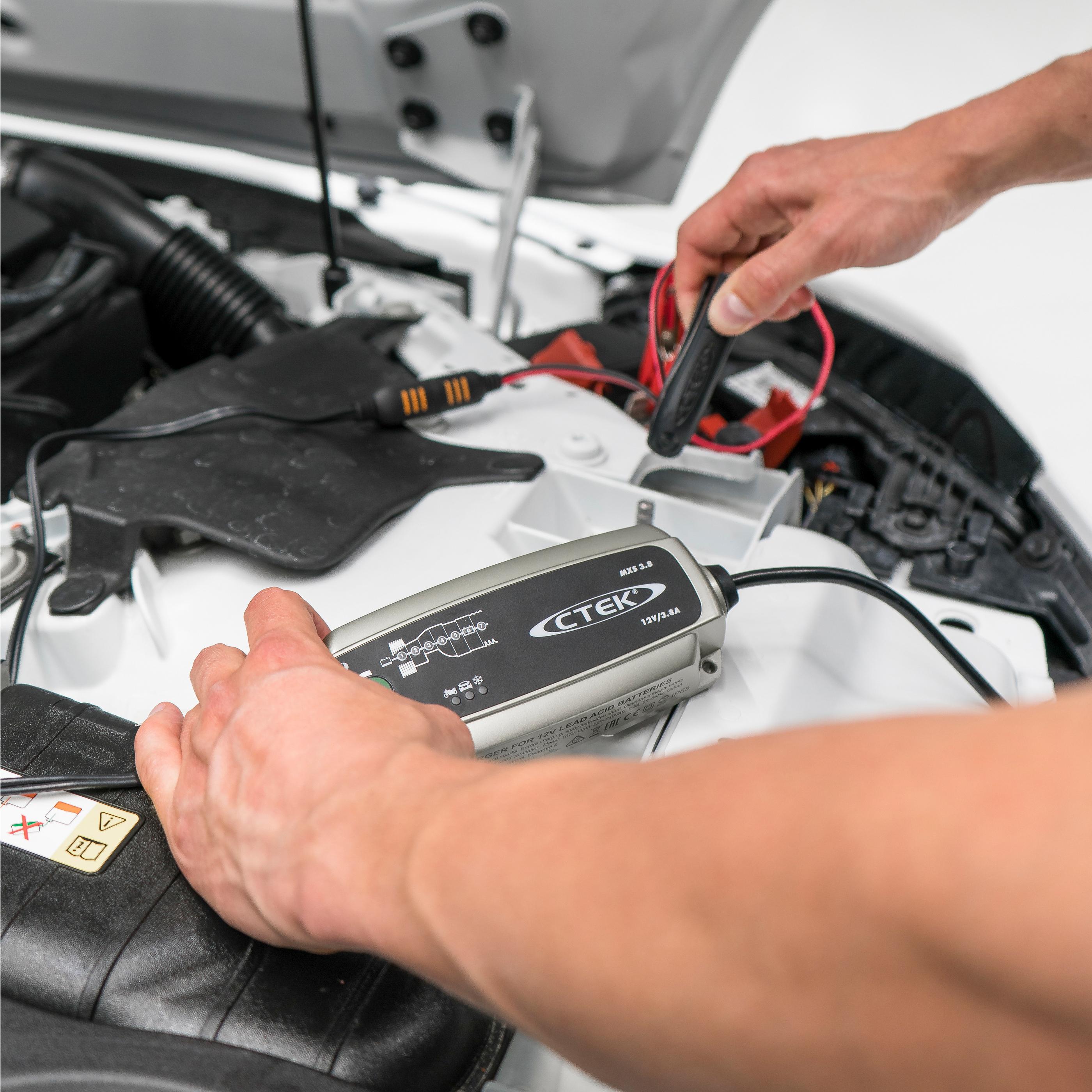 CTEK MXS 3.8 UK Battery Charger