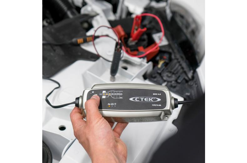 CTEK MXS 3.8 UK Battery Charger CTEK MXS 3.8 UK Battery Charger