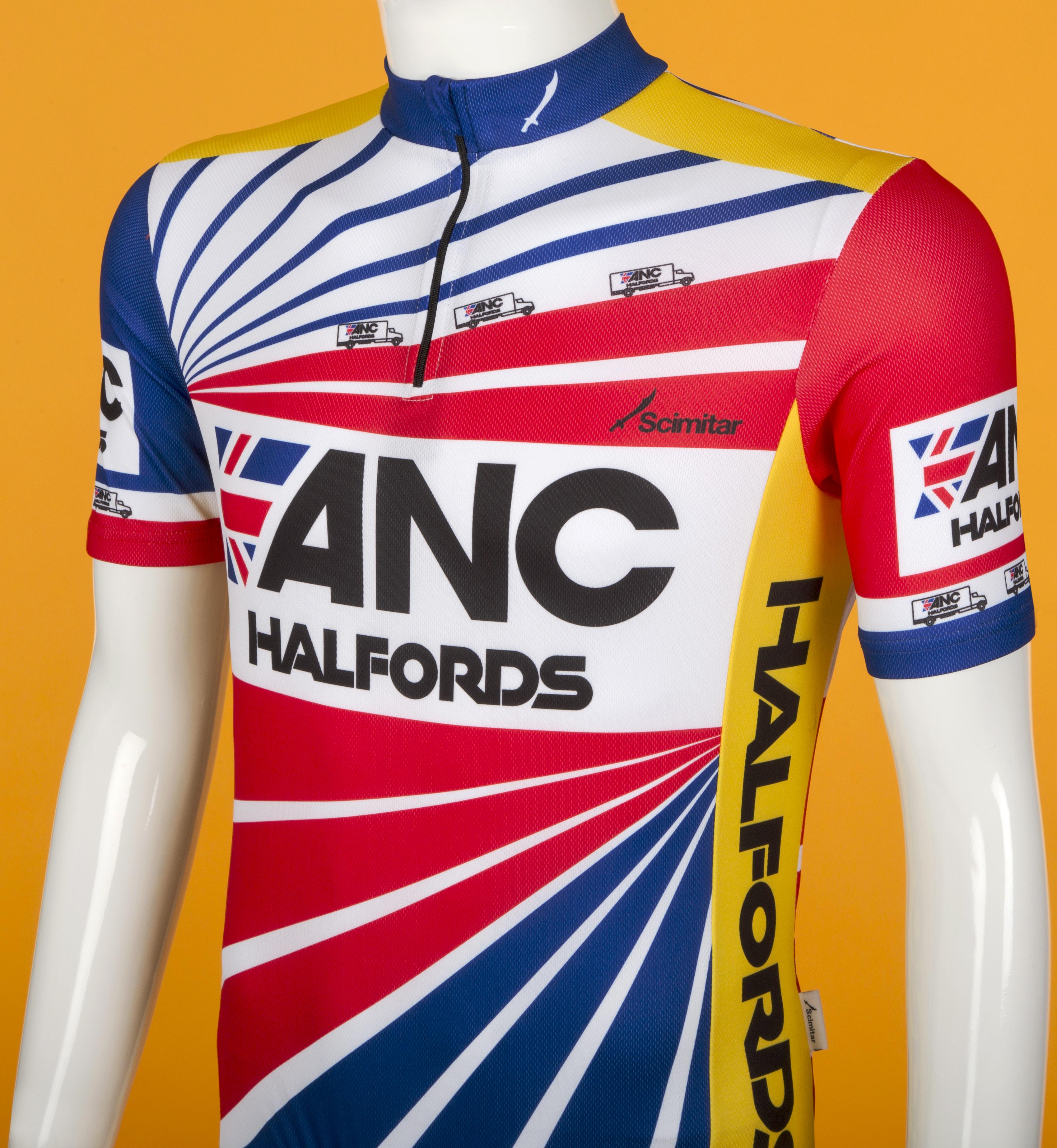 halfords cycling top