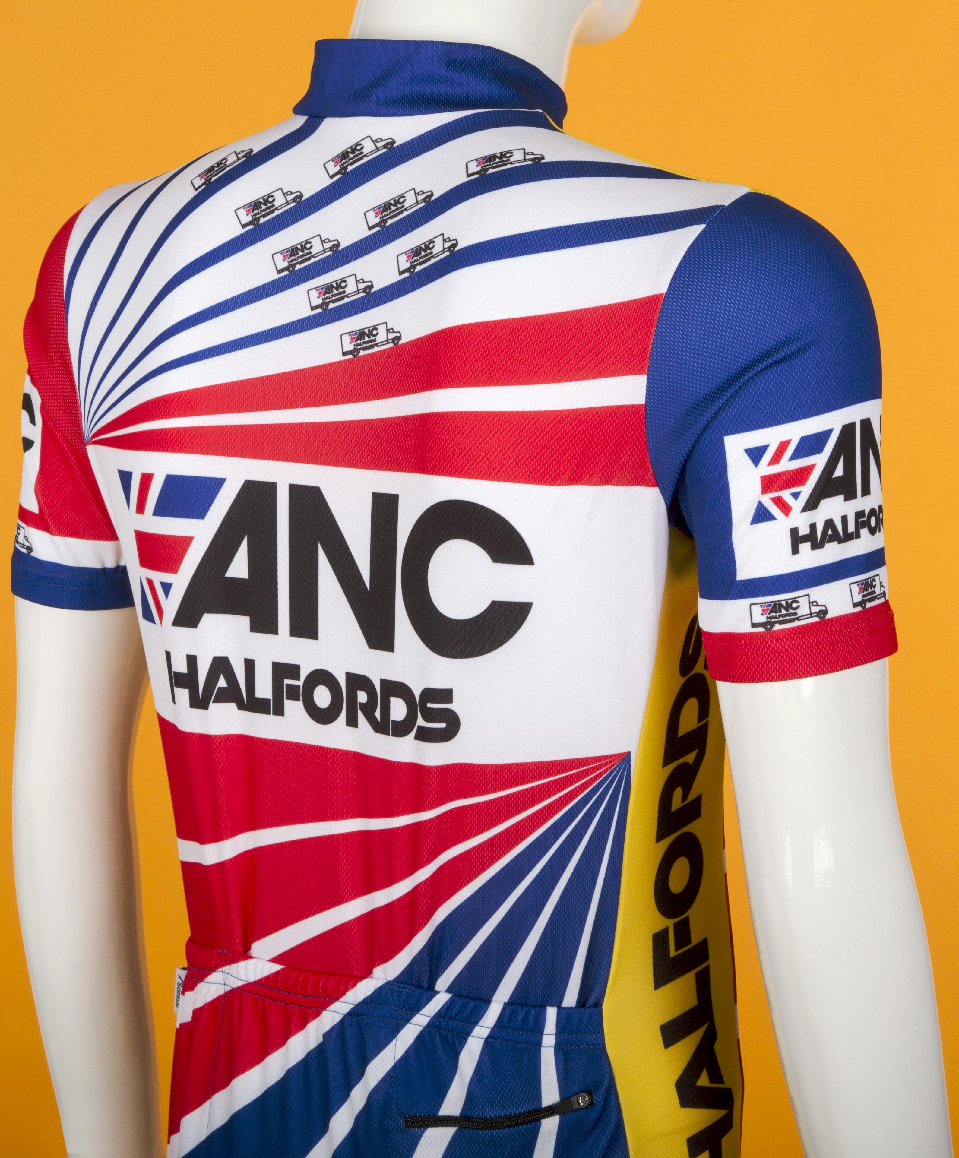 halfords cycling top