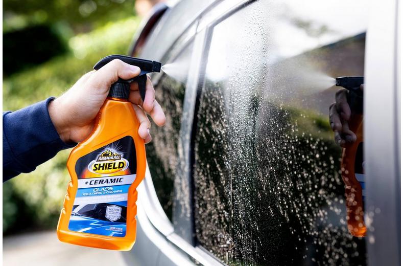 Armor All Shield + Ceramic Glass Cleaner Armor All Shield + Ceramic Glass Cleaner