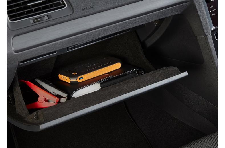 Halfords Advanced Lithium Jump Starter - Up to 2L Halfords Advanced Lithium Jump Starter - Up to 2L