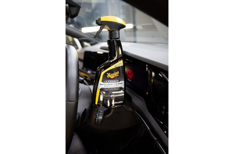 Meguiars Ultimate Interior Shine Protectant 473ml Meguiars Ultimate Interior Shine Protectant 473ml