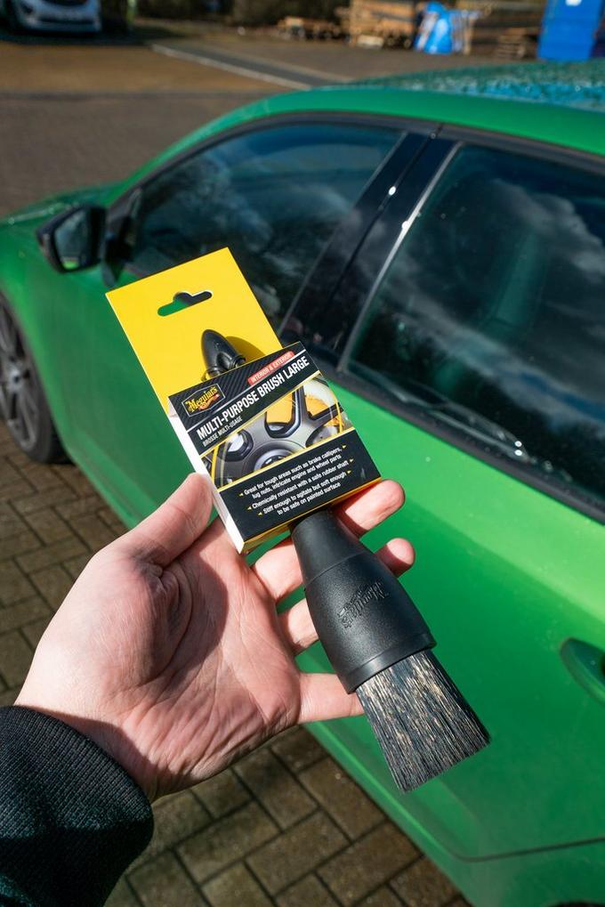 Halfords Long Reach Windscreen Cleaner