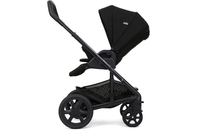 Joie Chrome DLX Stroller with Carrycot Joie Chrome DLX Stroller with Carrycot