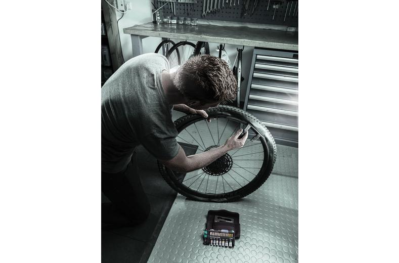 Wera Bicycle Set 3 Kraftform Ratchet, Screwdriver & Socket Set 39pcs Wera Bicycle Set 3 Kraftform Ratchet, Screwdriver & Socket Set 39pcs