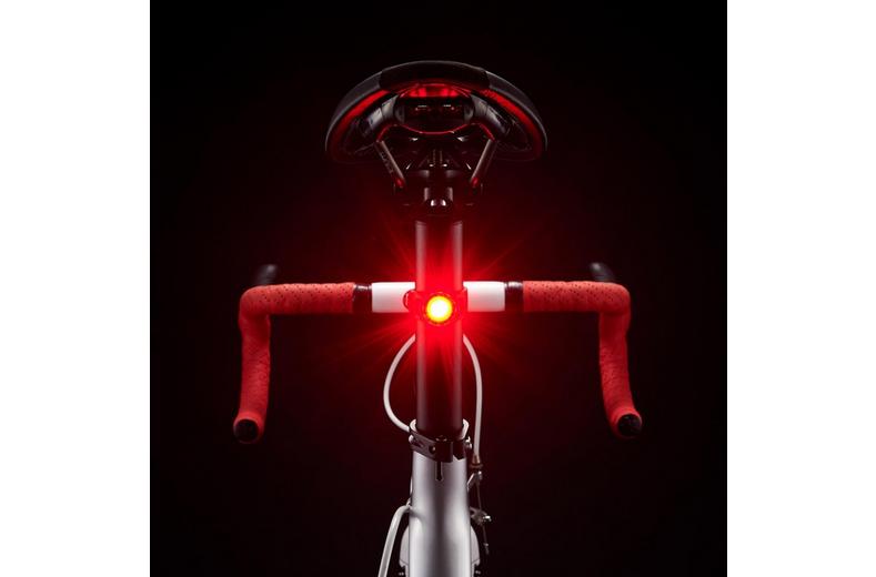 Cateye EL135 and Orb Black Rear Bike Light Set Cateye EL135 and Orb Black Rear Bike Light Set