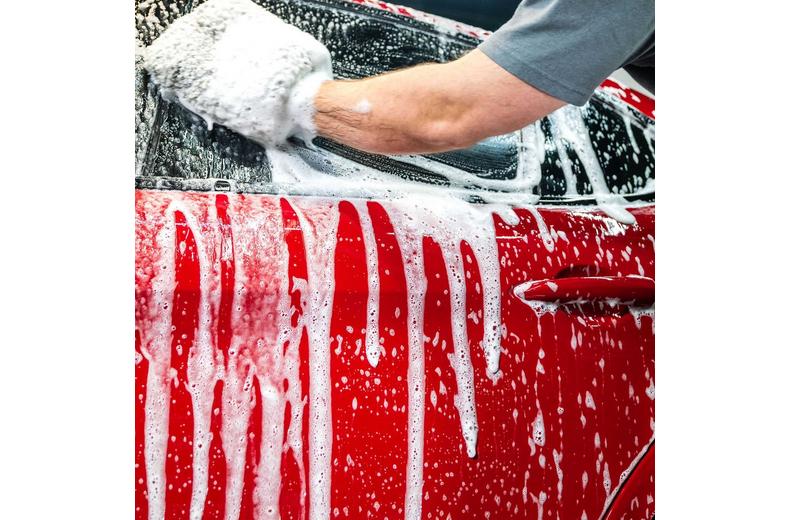 Turtle Wax Zip Wax Car Wash & Wax 5L Turtle Wax Zip Wax Car Wash & Wax 5L