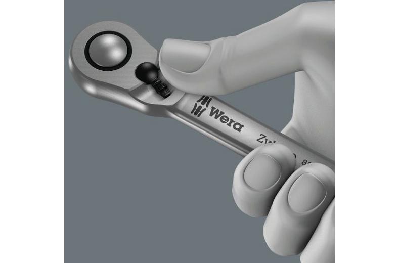 Wera 8004 A Zyklop Metal Ratchet with switch lever and 1/4 drive Wera 8004 A Zyklop Metal Ratchet with switch lever and 1/4 drive