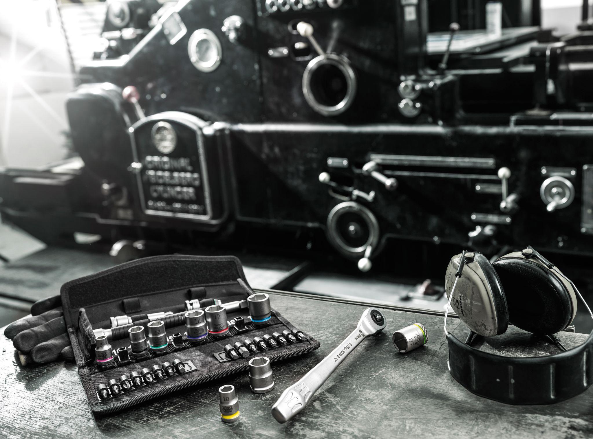 Wera 8100 SB 7 Zyklop Metal Ratchet Set With Push-Through Square 3/8 Drive