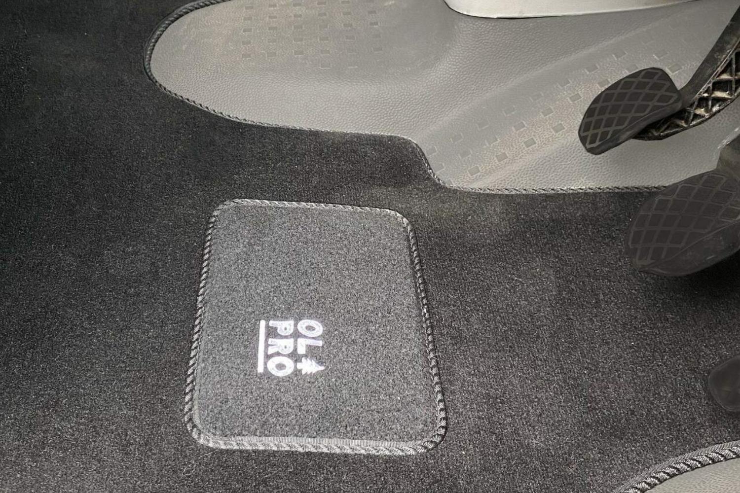 Olpro Volkswagen Transporter T5 Campervan Front Mat - Black