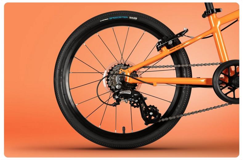 Boardman JNR Hybrid Bike - 20" Wheel Boardman JNR Hybrid Bike - 20" Wheel