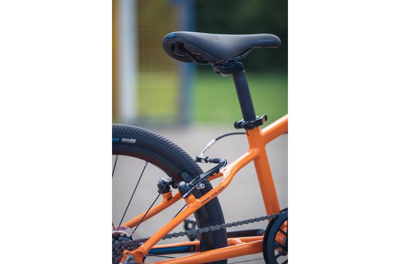 Boardman JNR Hybrid Bike - 20" Wheel Boardman JNR Hybrid Bike - 20" Wheel