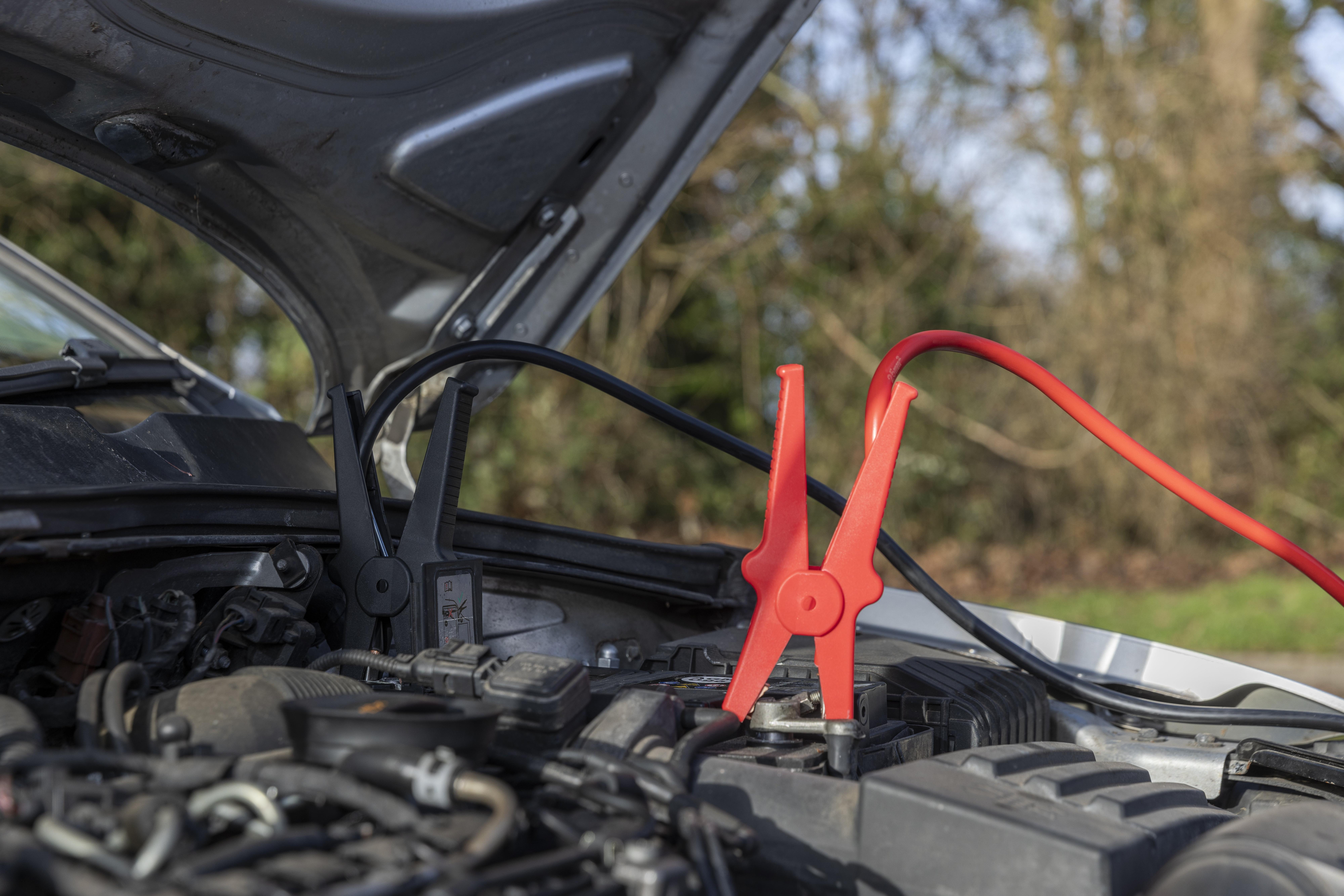 Halfords Up to 3.5L Jump Leads