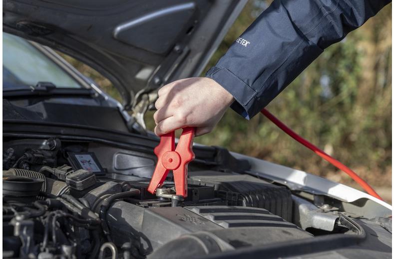 Halfords Up to 3.5L Jump Leads Halfords Up to 3.5L Jump Leads