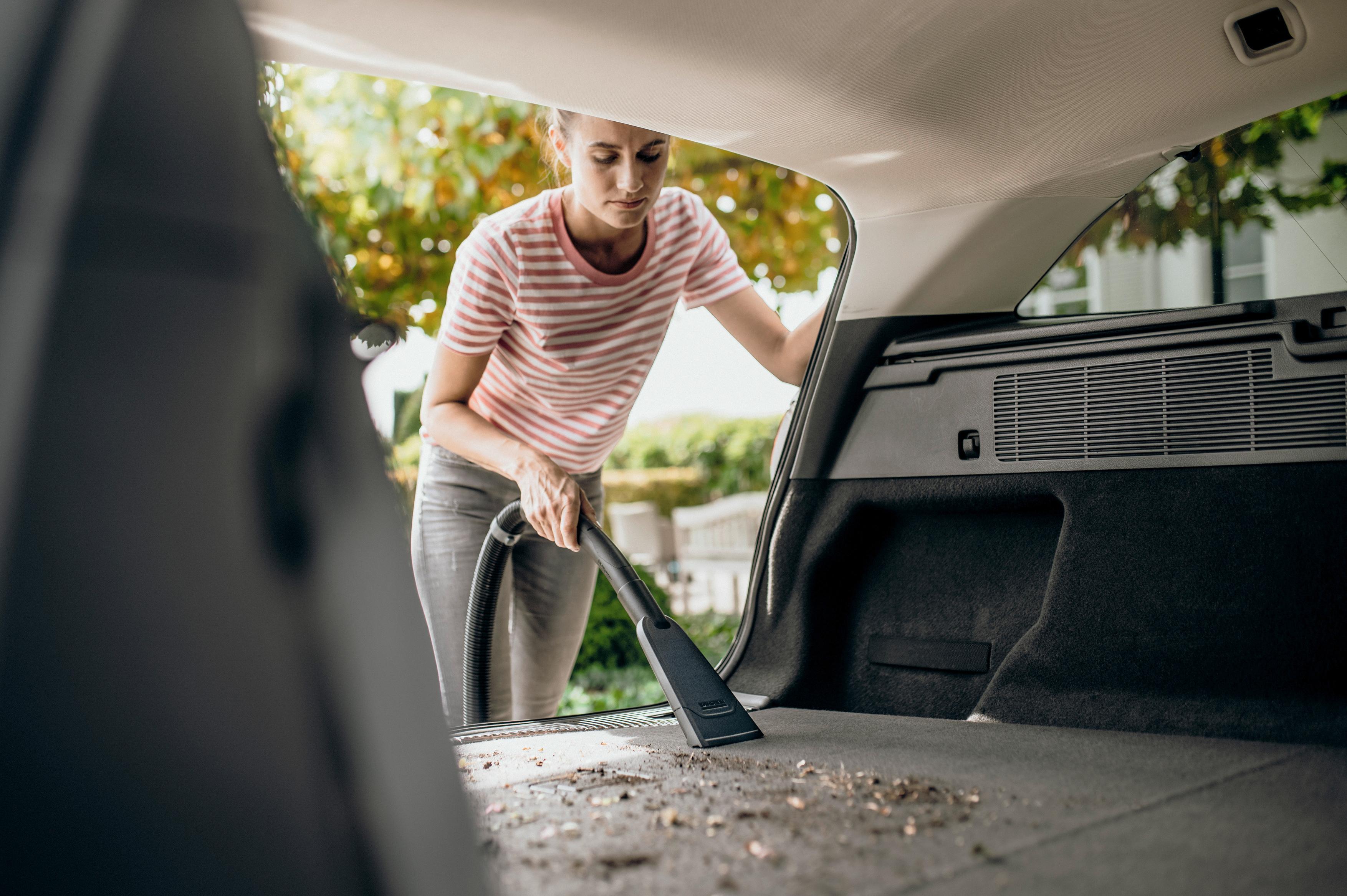 Karcher WD 3 Car Wet and Dry Vacuum Cleaner