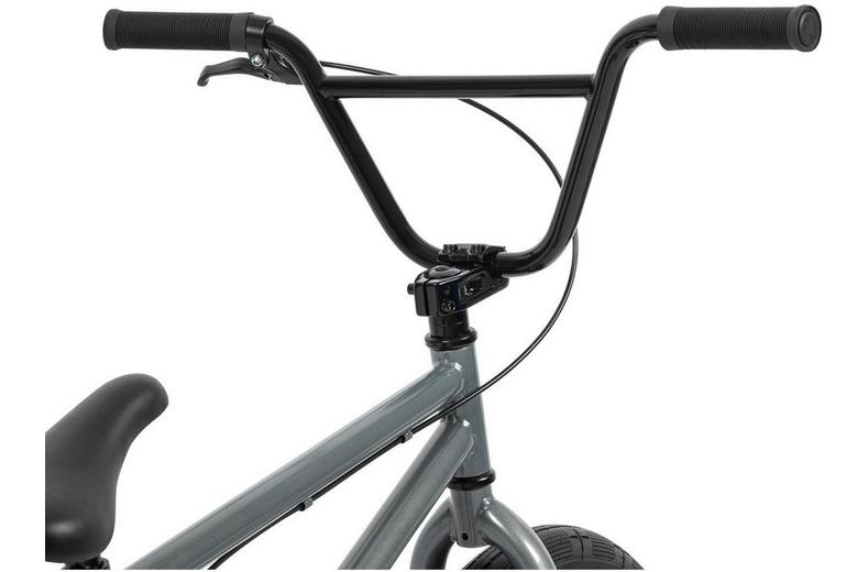 Invert Bruiser BMX Bike - 20" Wheel Invert Bruiser BMX Bike - 20" Wheel