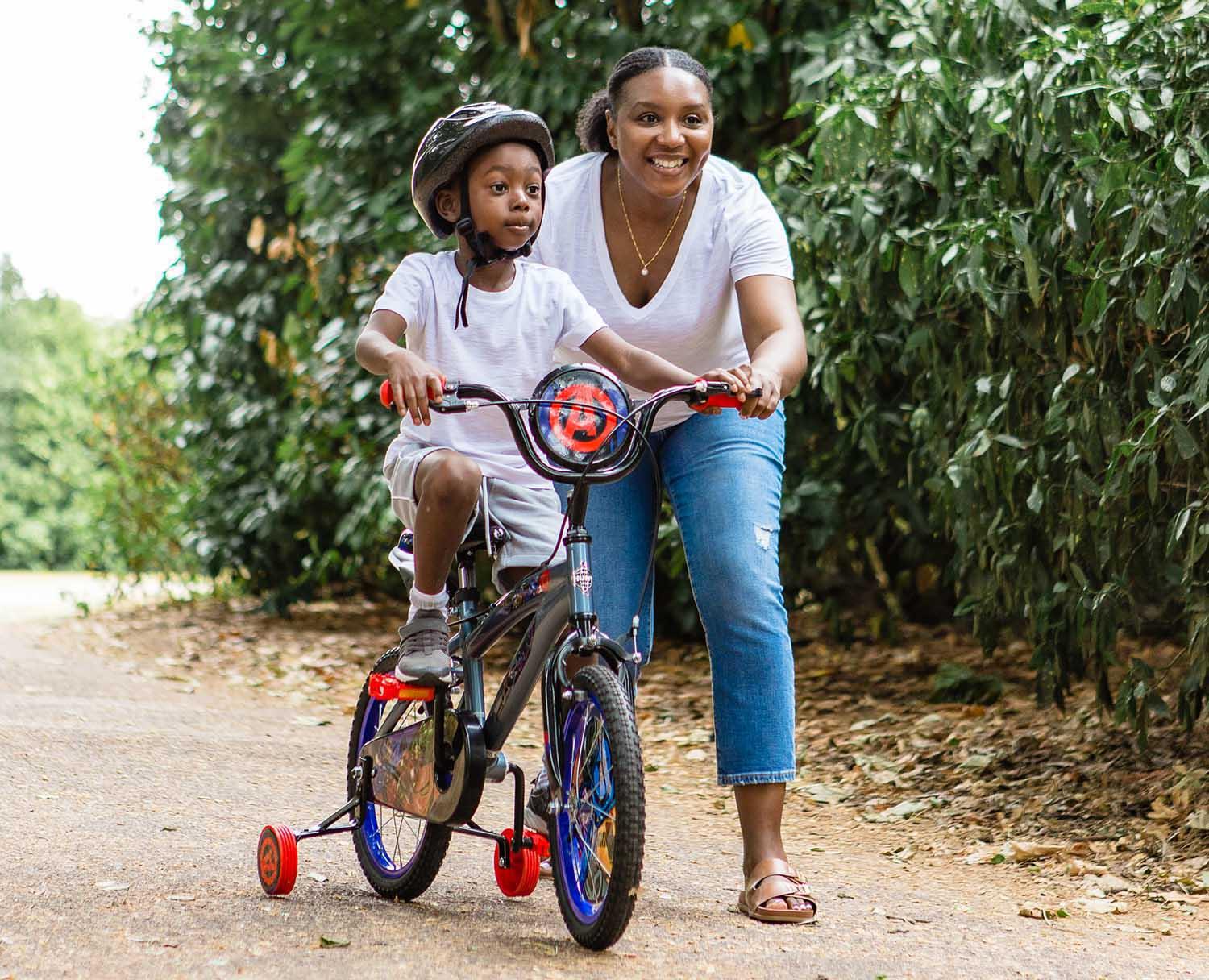 Huffy Marvel Avengers Kids Bike - 16" Wheel