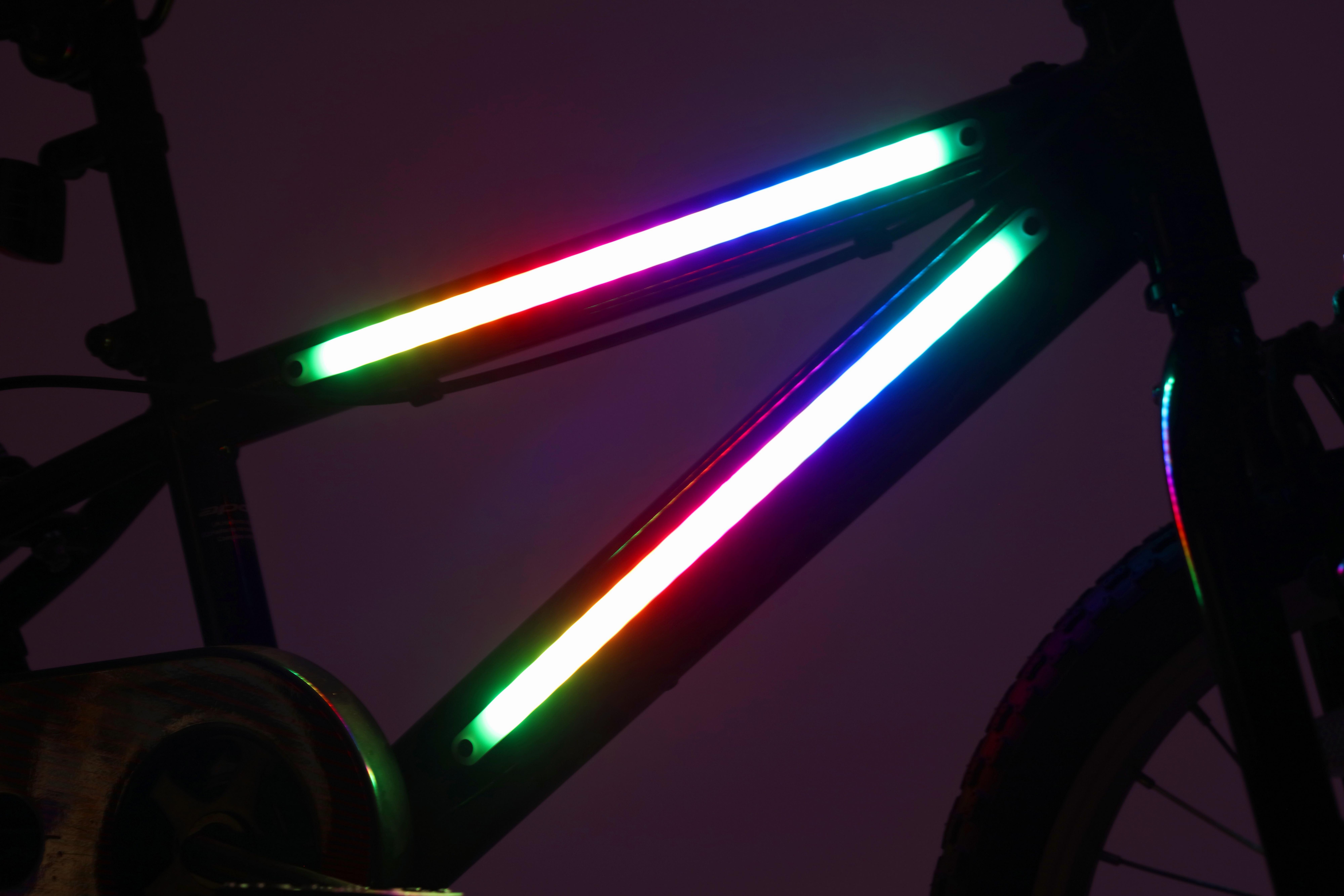 Apollo Cyber Light Up Kids Bike - 16" Wheel