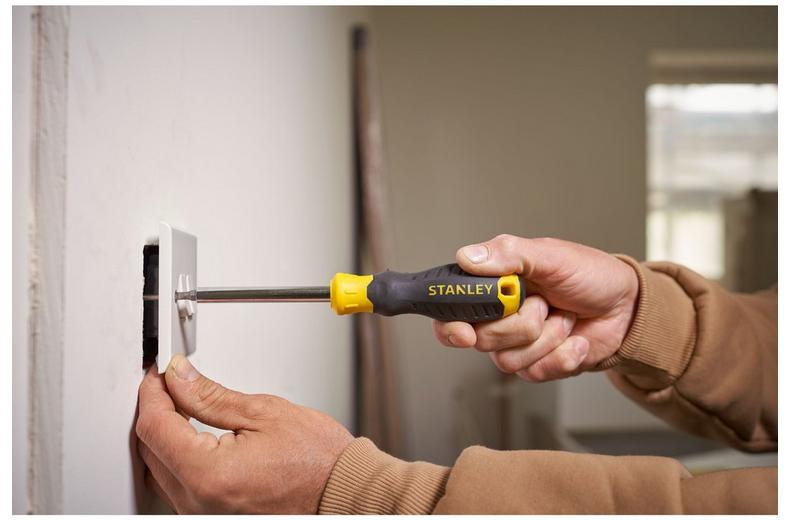 Stanley 34 Piece Multi-Bit Screwdriver Stanley 34 Piece Multi-Bit Screwdriver