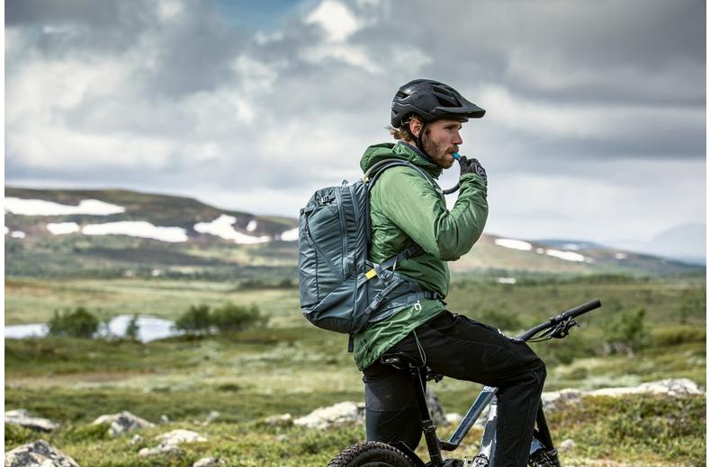 Thule Rail E-Bike Hydration Pack 18L Thule Rail E-Bike Hydration Pack 18L