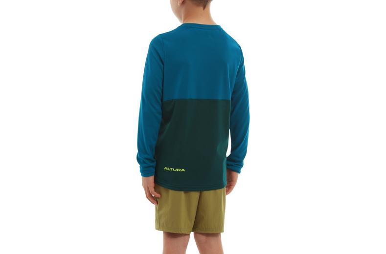 Altura Spark Light Weight Kids Long Sleeve Jersey Altura Spark Light Weight Kids Long Sleeve Jersey