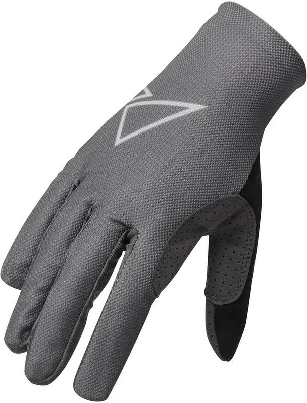 Halfords Altura Kielder Unisex Trail Gloves - Grey S | Extra 8% off for BC Members