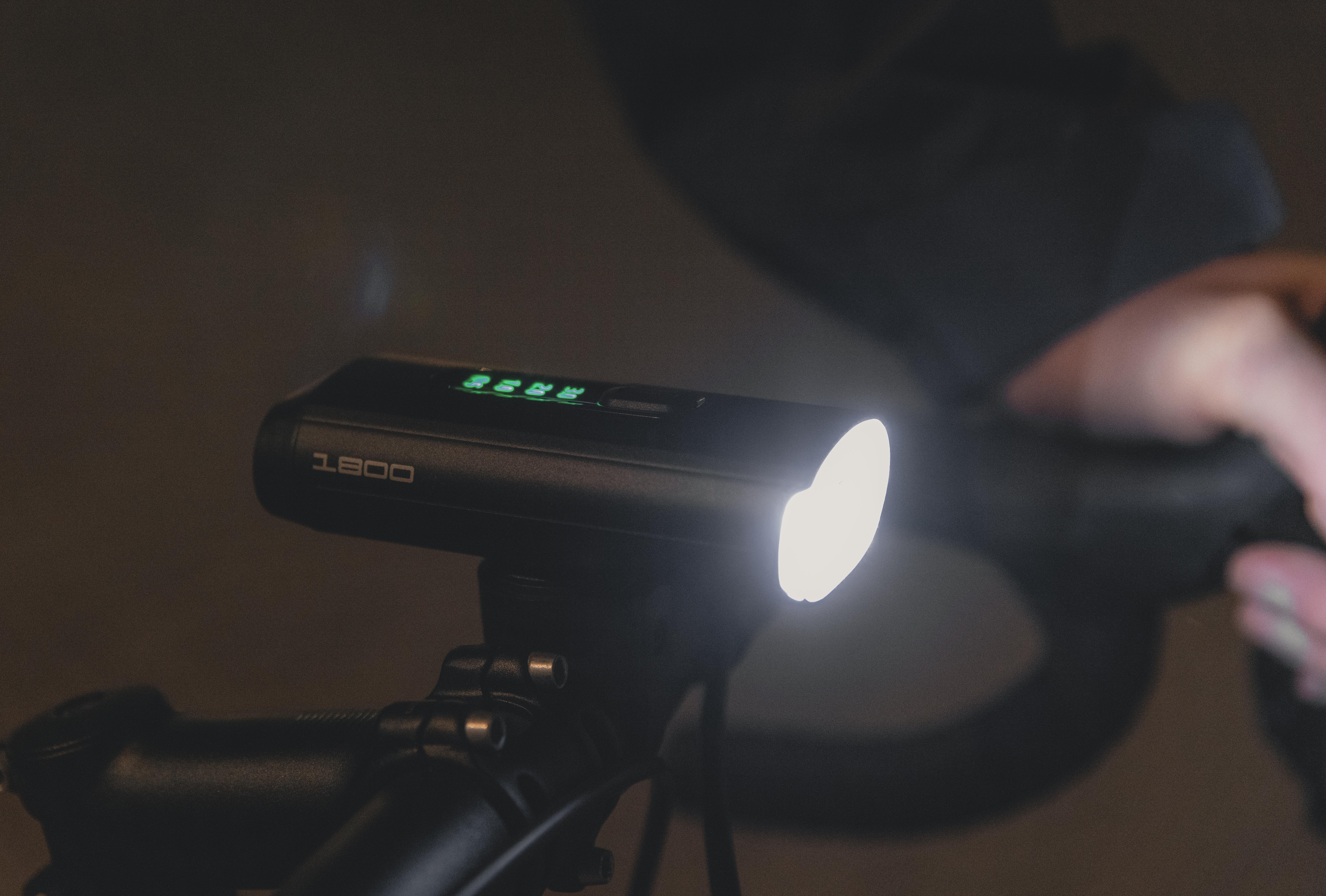 Halfords Advanced 1800 Lumen Front Bike Light