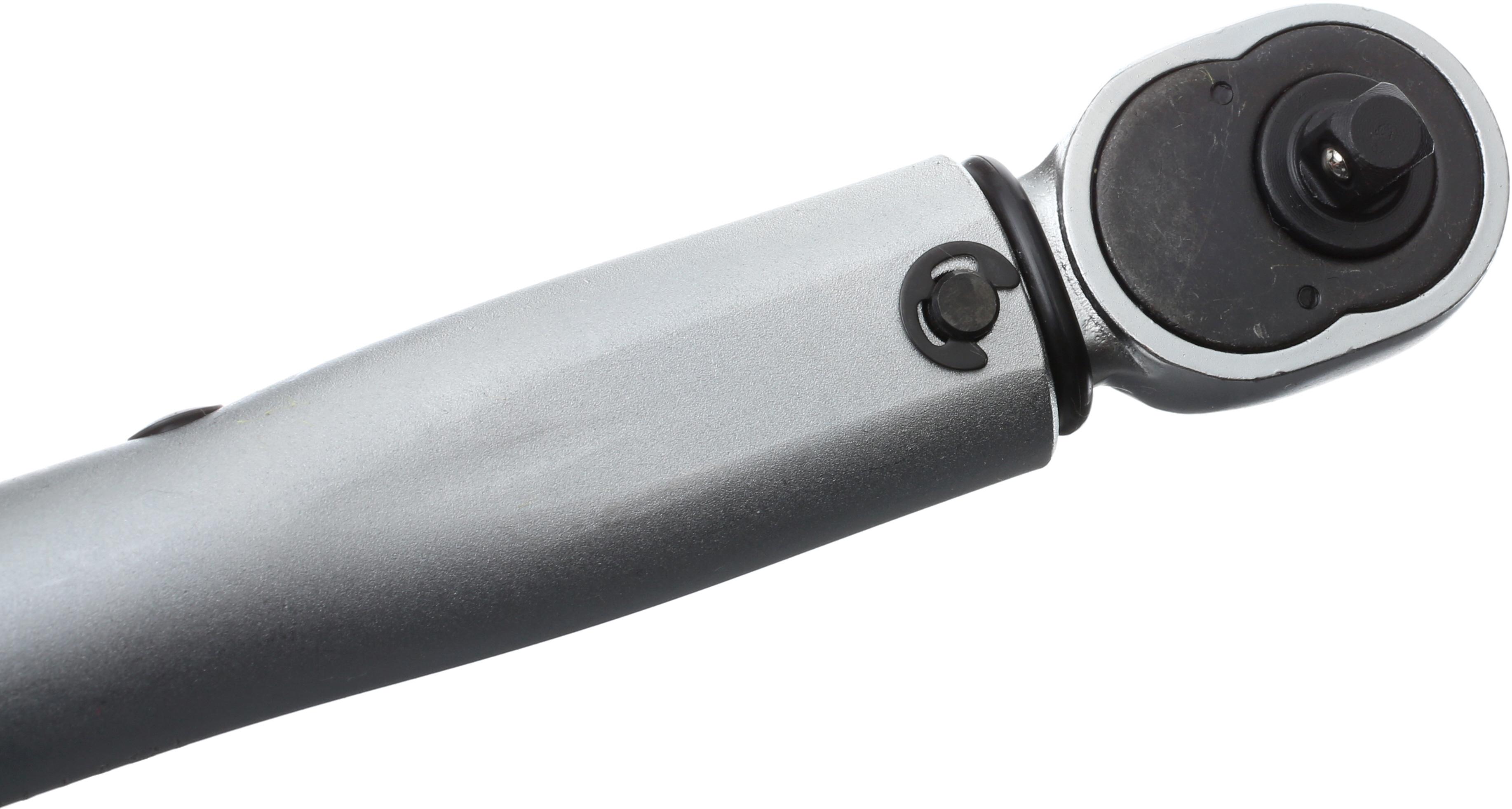 Halfords Torque Wrench with Sockets