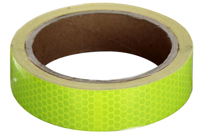 Halfords Reflective Tape Yellow 25mm x 5M (HFX671) Halfords Reflective Tape Yellow 25mm x 5M (HFX671)