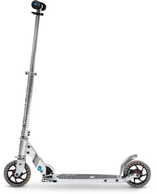 Micro Speed Classic Foldable Silver: 8 Years +