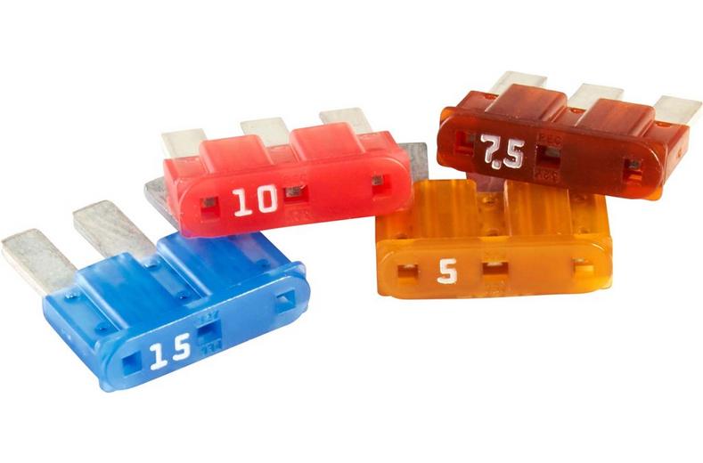 Halfords Mini Assorted Prong Fuses 7.5/10/15AMP Halfords Mini Assorted Prong Fuses 7.5/10/15AMP