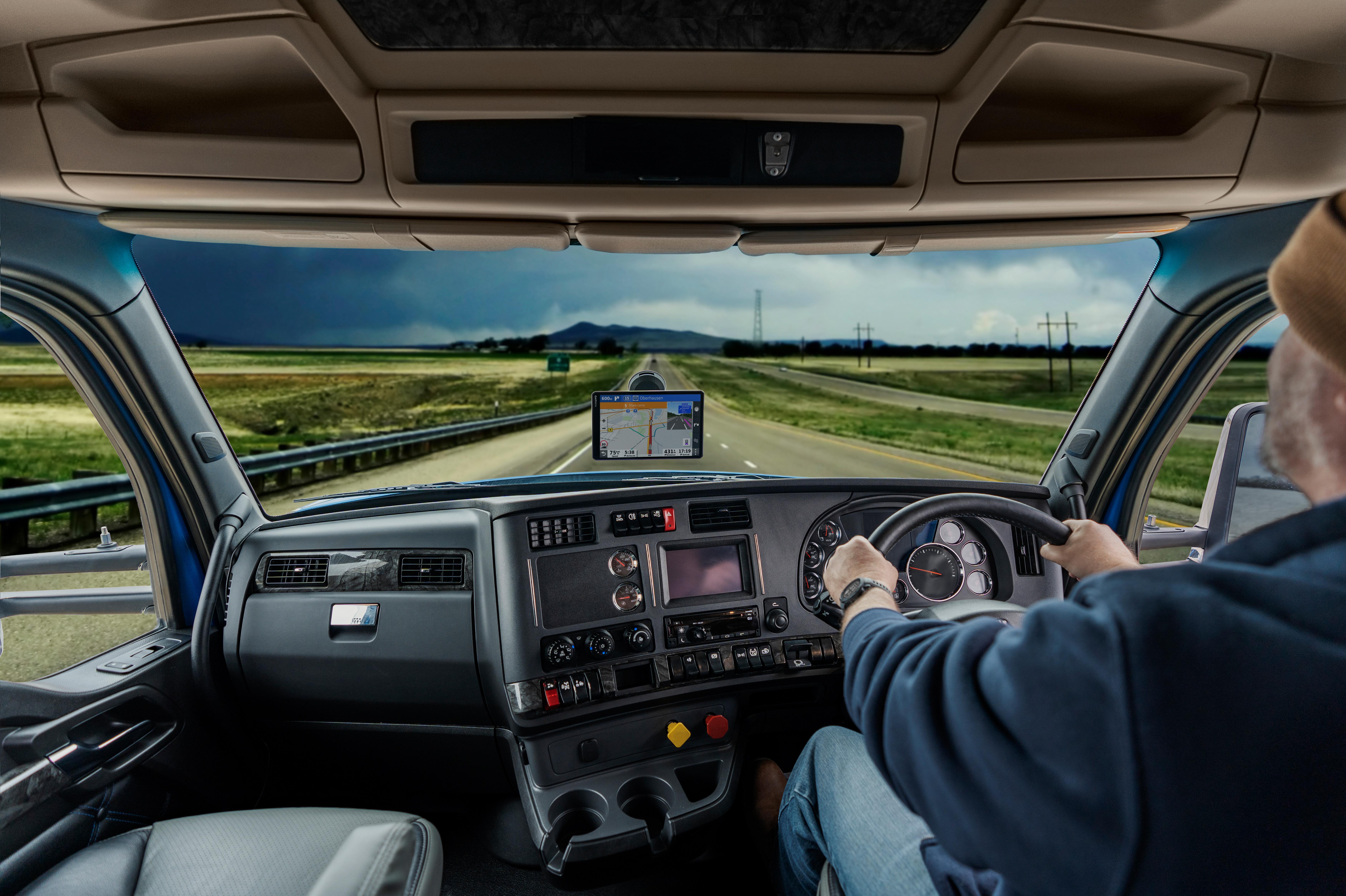 Garmin Dezl LGV810 8" Truck Sat Nav