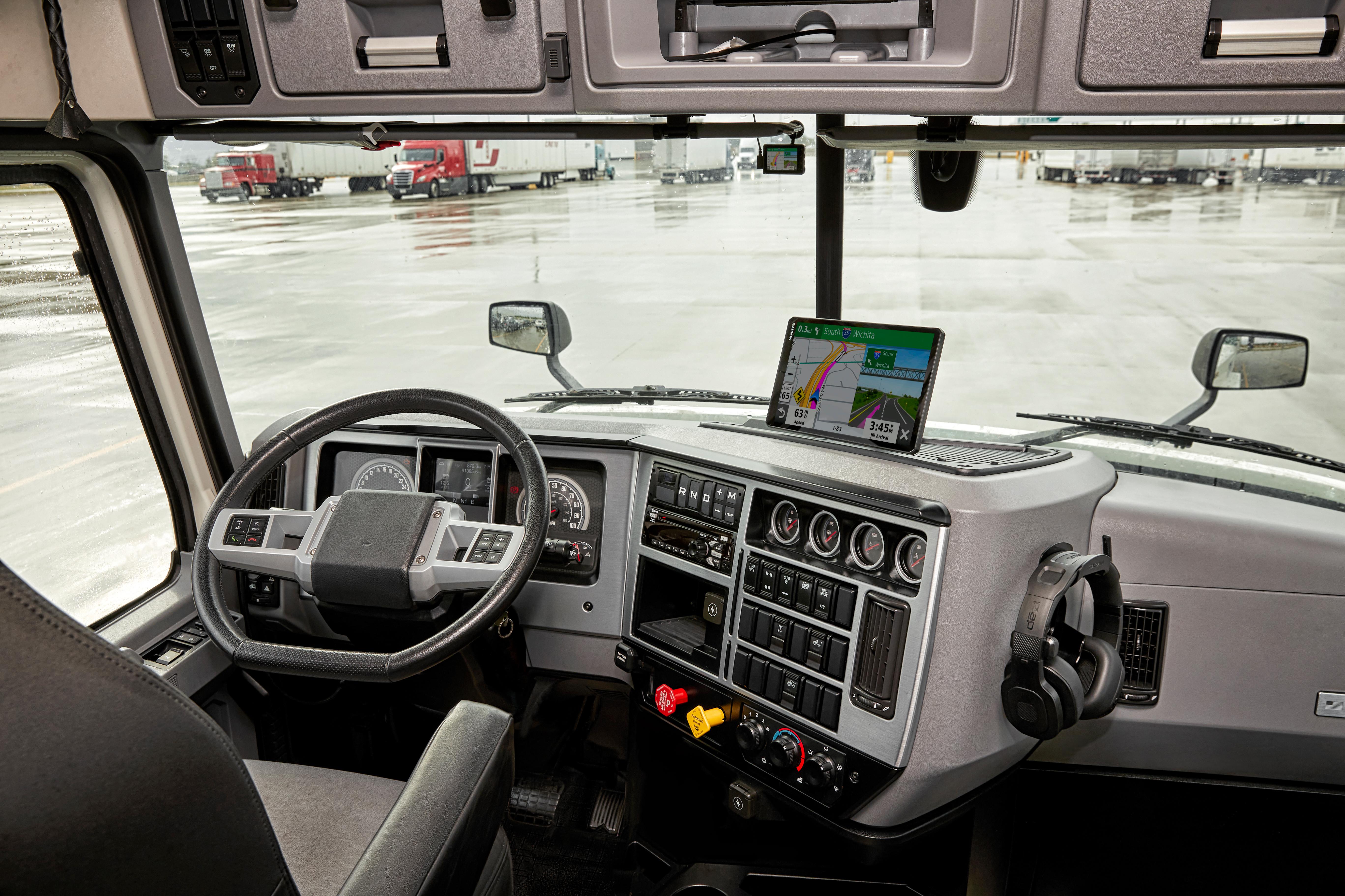 Garmin Dezl LGV1010 10" Truck Sat Nav