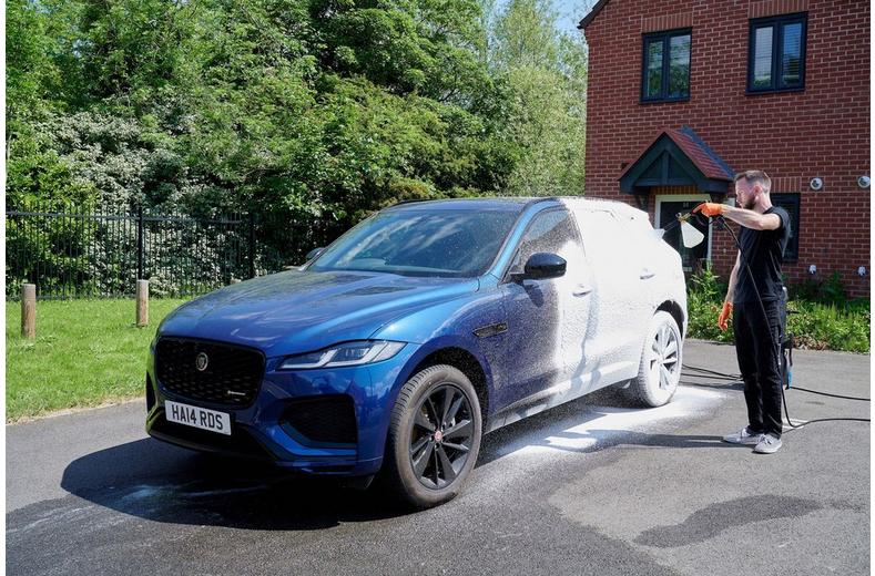 Halfords Advanced Premium Snow Foam Bottle Kit Halfords Advanced Premium Snow Foam Bottle Kit