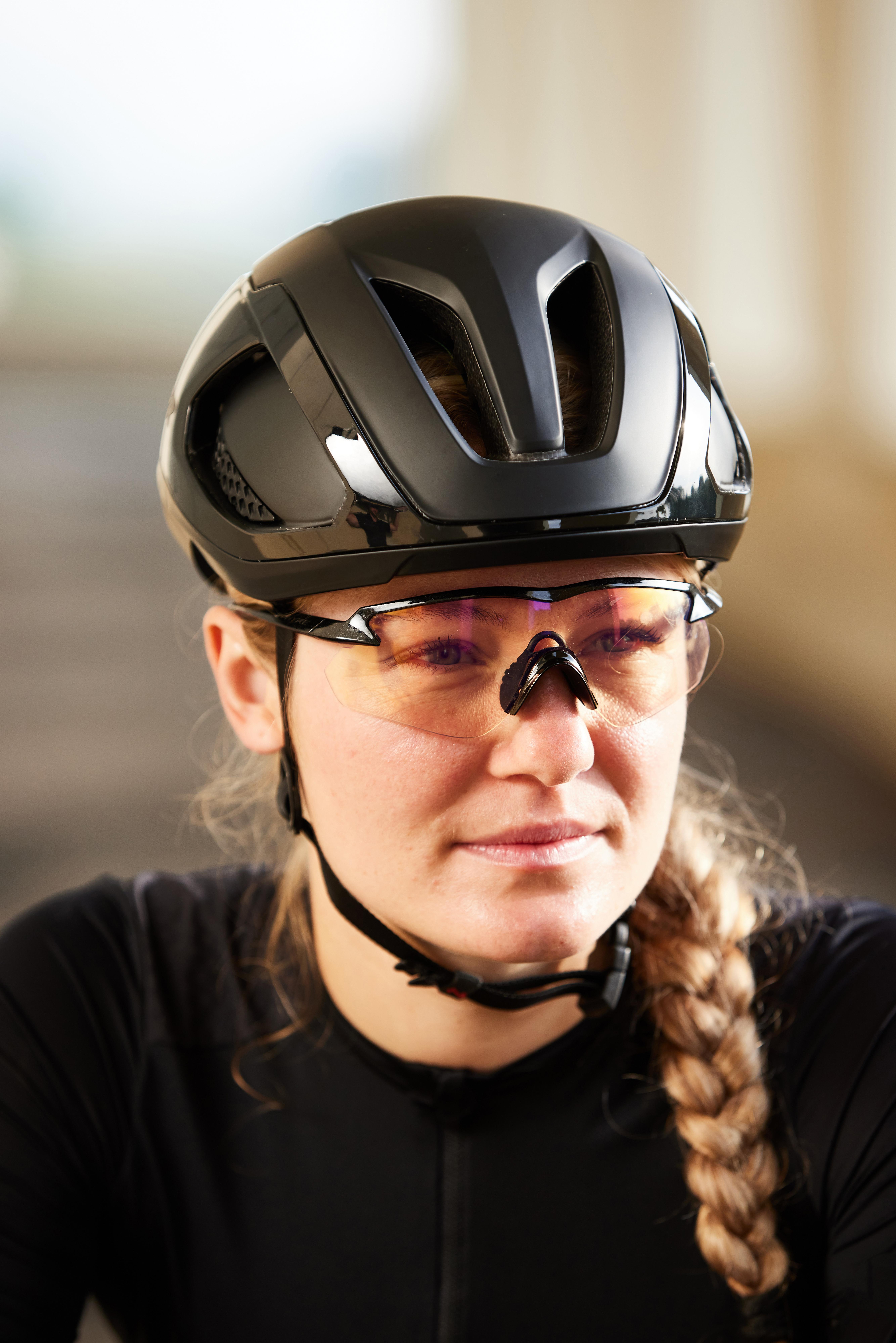 Lazer Vento KinetiCore Helmet