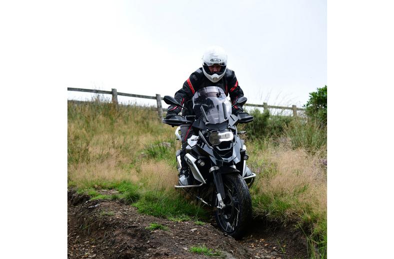 Montreal 4 MS D2Dry Jacket Blk/Gry/Red Montreal 4 MS D2Dry Jacket Blk/Gry/Red