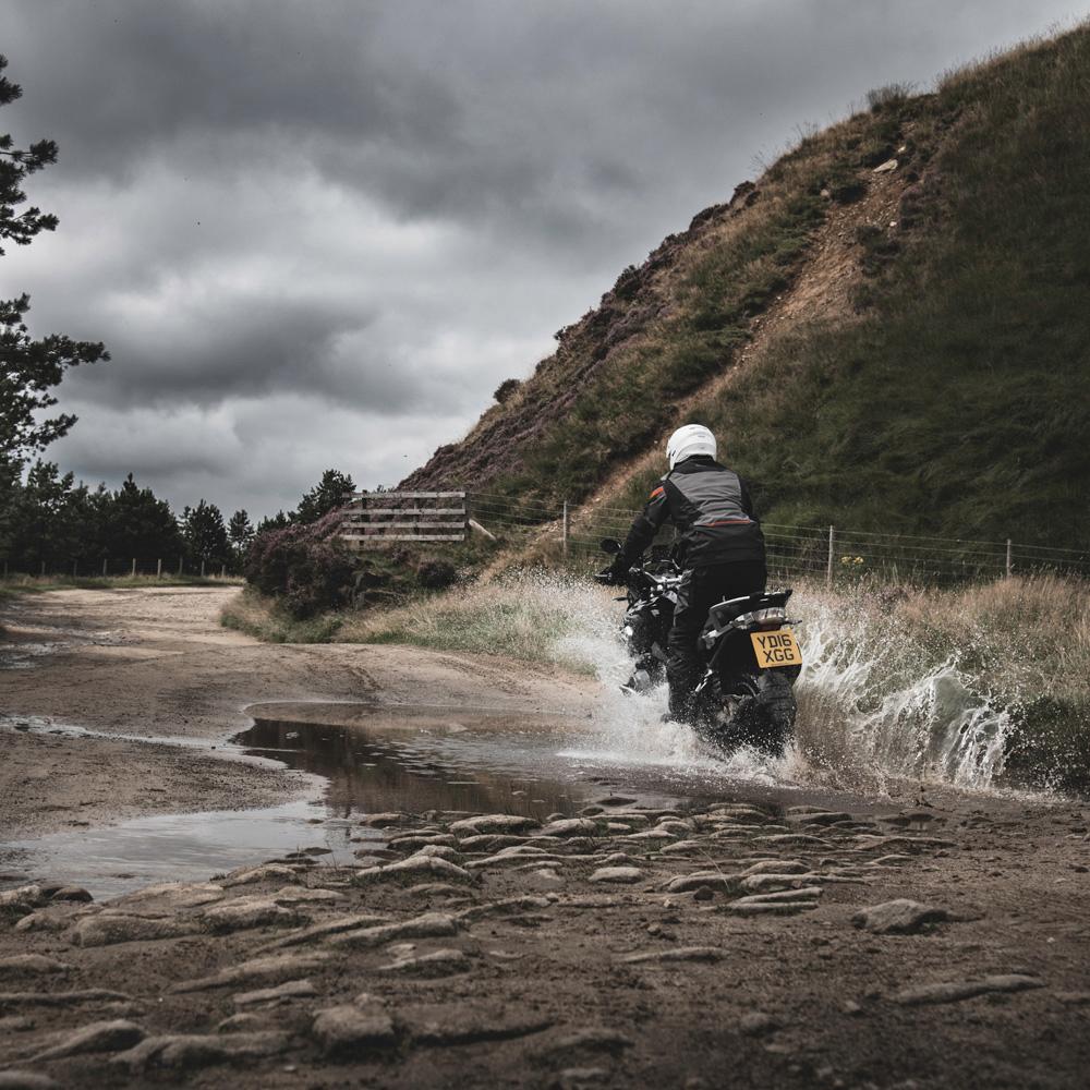 Montreal 4 MS D2Dry Jacket Blk/Gry/Red