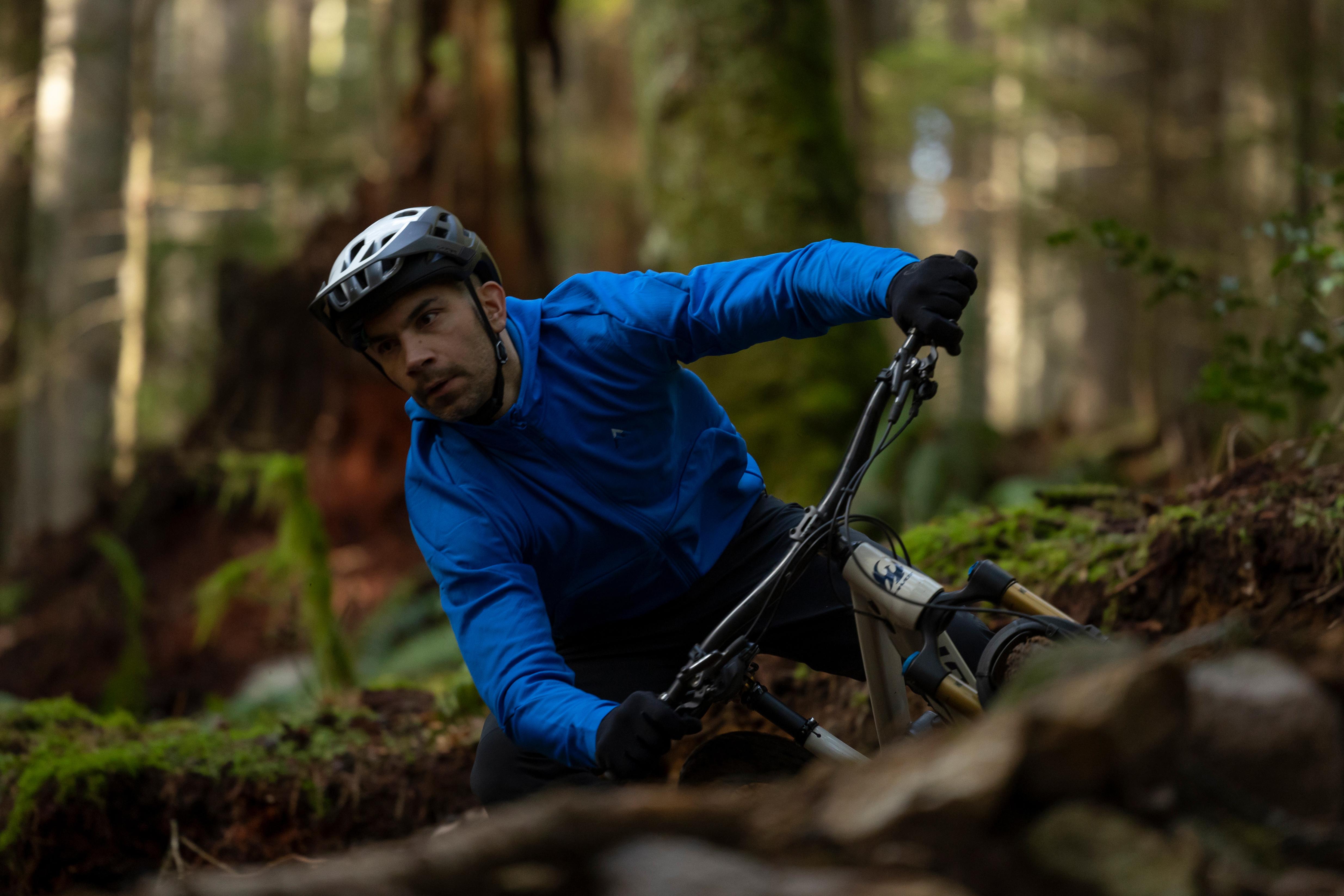 Lazer Jackal KinetiCore Helmet