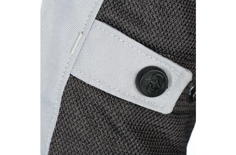 Oxford Iota 1.0 Air Jacket Stealth - Black/Grey/Pink - 20 Oxford Iota 1.0 Air Jacket Stealth - Black/Grey/Pink - 20