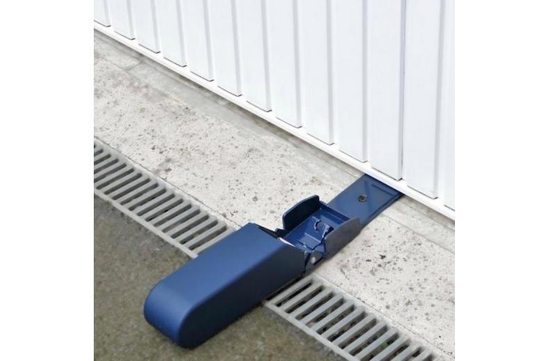 Squire Garage Defender 5 Squire Garage Defender 5